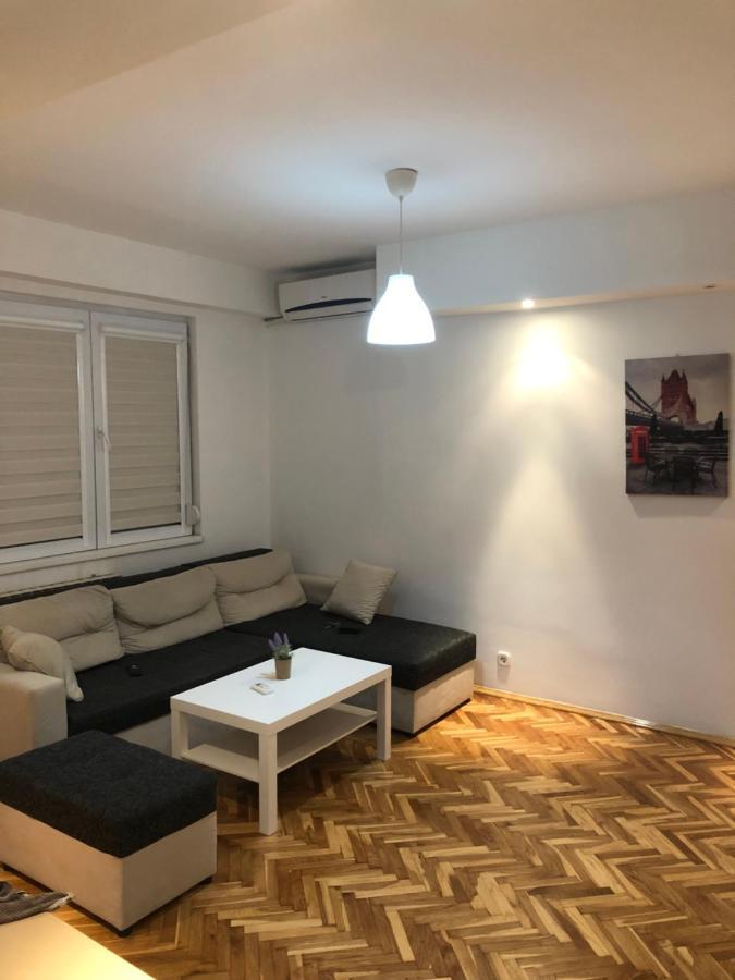 Empire Apartments Скопье Экстерьер фото