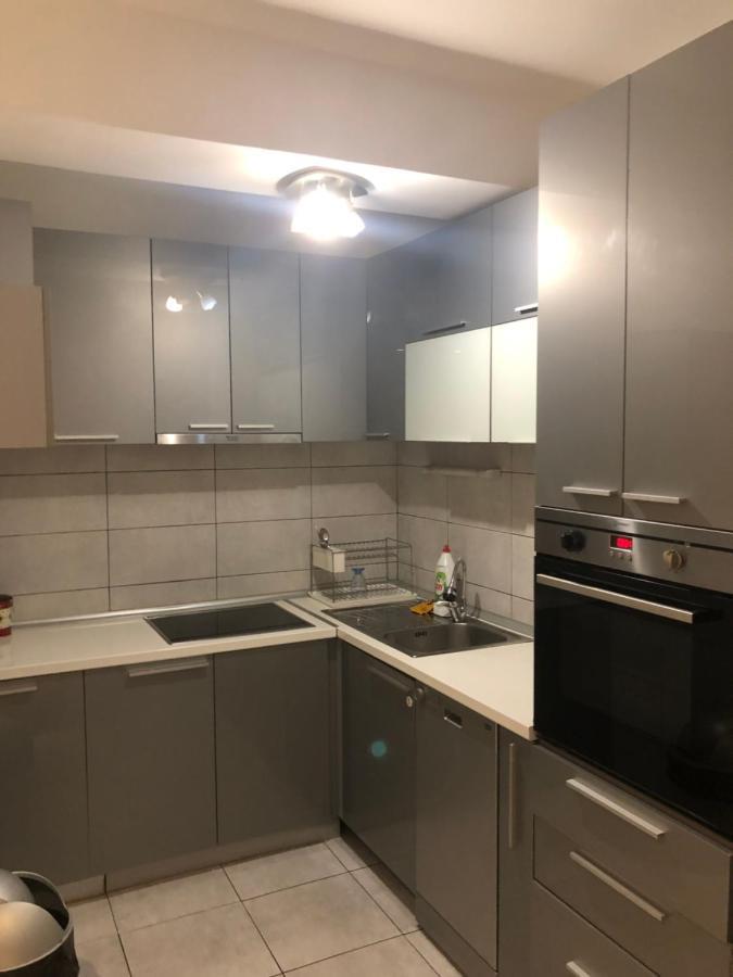 Empire Apartments Скопье Экстерьер фото